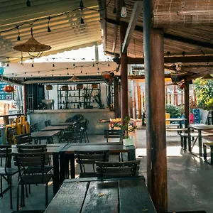 Отель Tuong Vy Boutique Mui Ne, Фантхьет